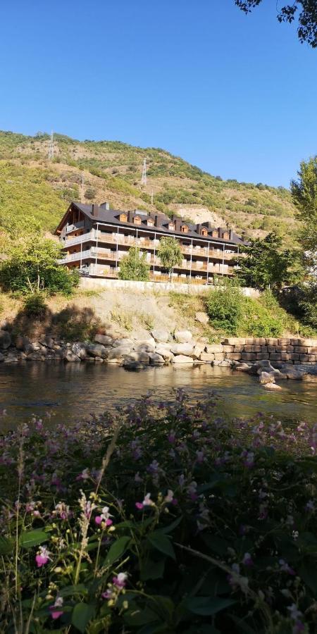 Precioso Calido Apartamento En Sort Con Terraza Apartment Екстериор снимка